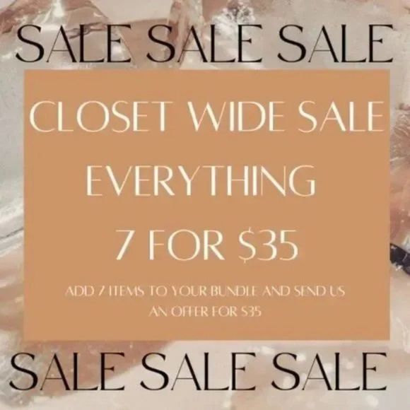 7/$35 Gold Color Face Earrings. Gold Picasso Face Statement Earrings - Picture 5 of 5